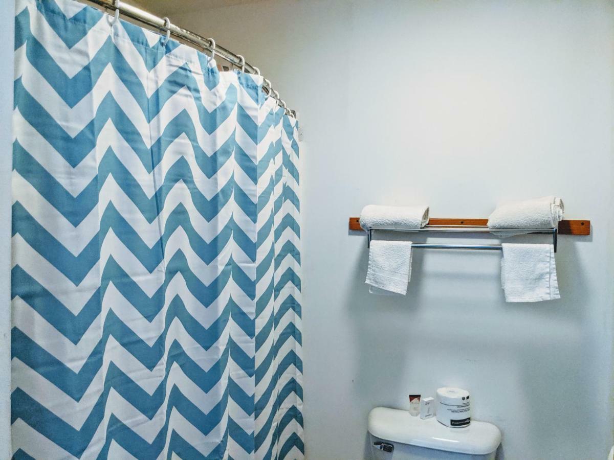 Executive Inn Thomson Zewnętrze zdjęcie